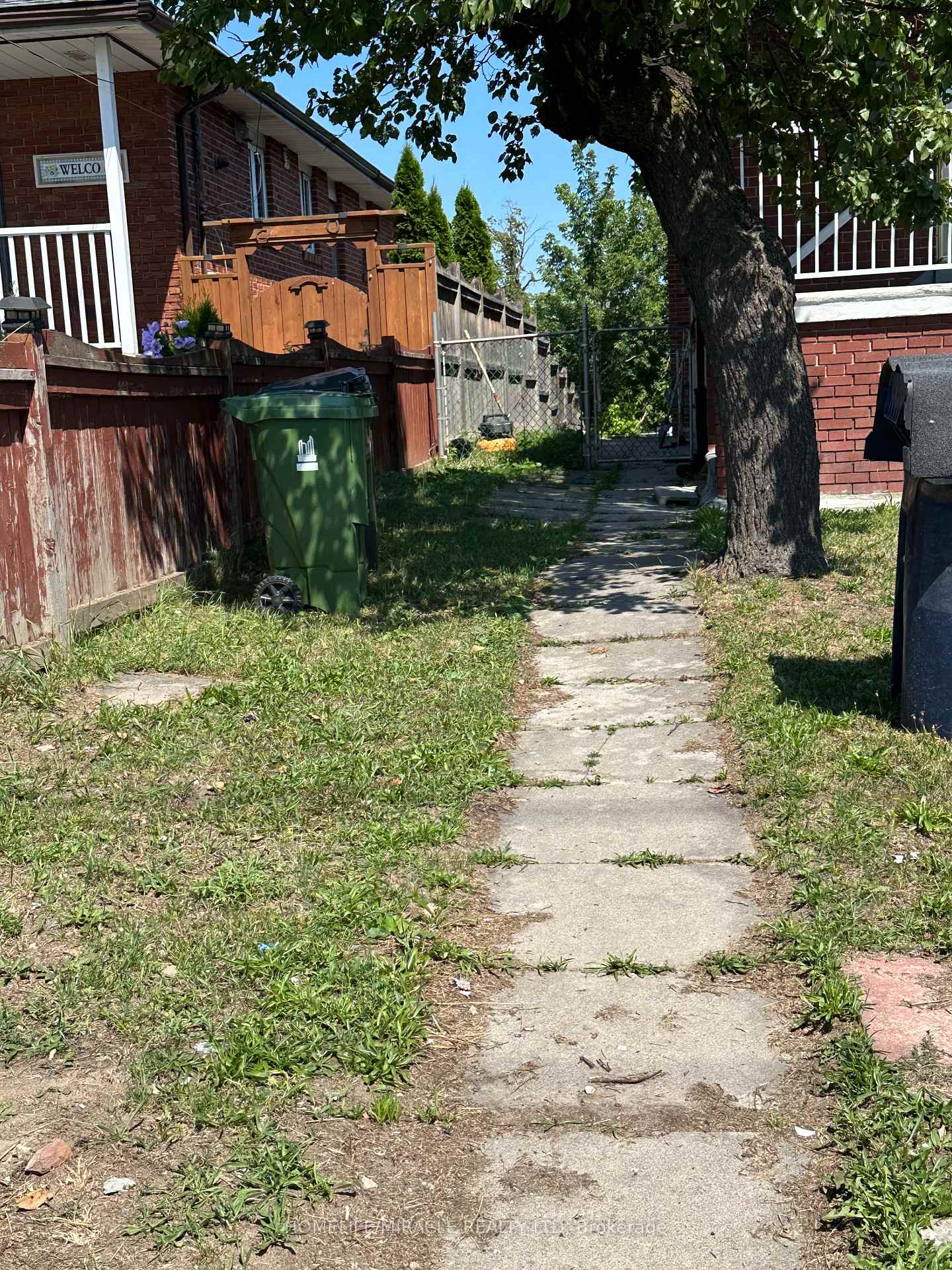 2931-islington-avenue-toronto-york-ontario-w13658252