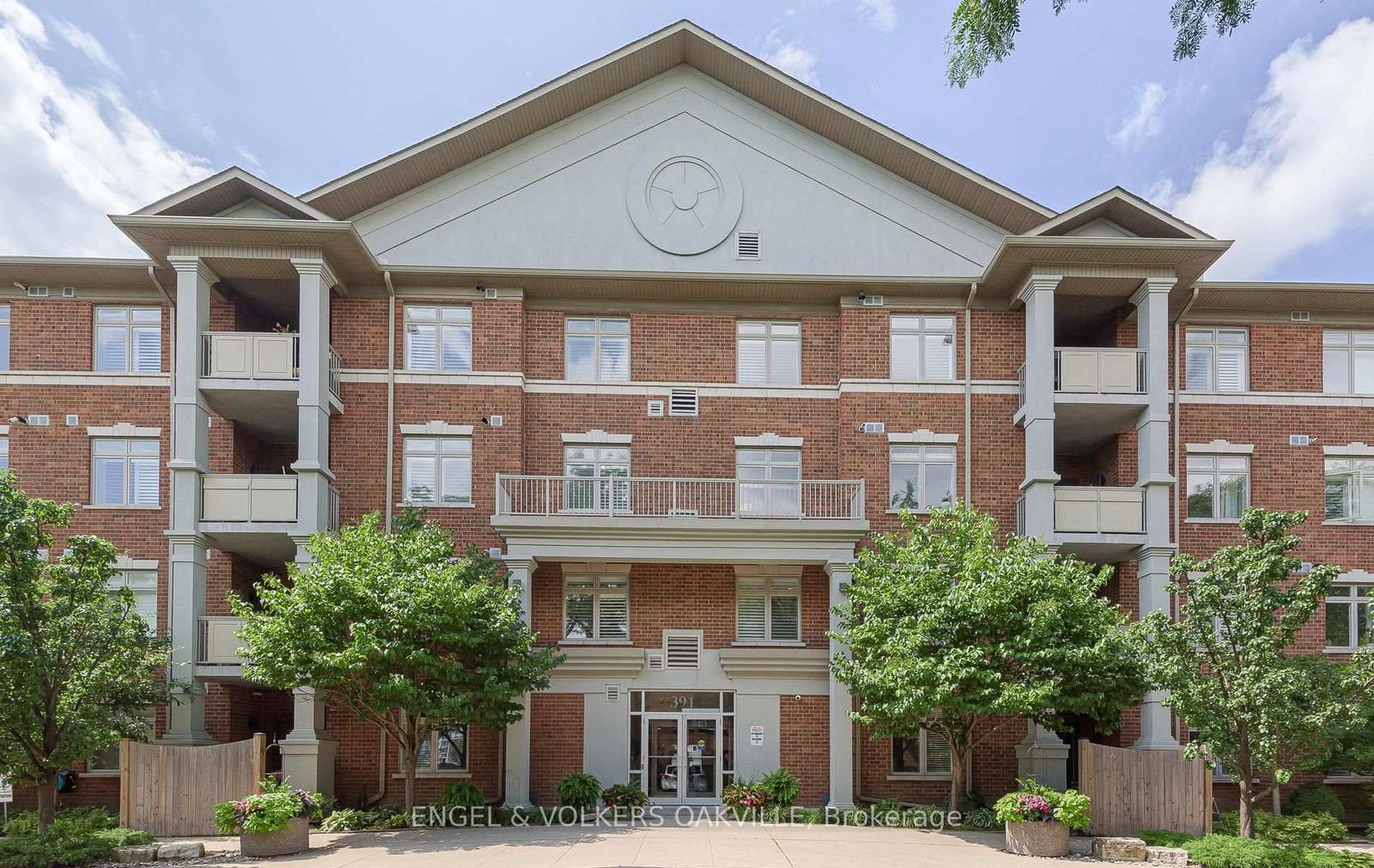 391-plains-road-e-burlington-ontario-w13658328