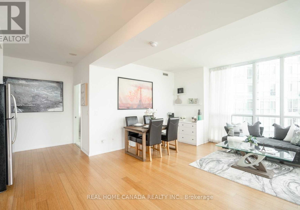 223-webb-drive-mississauga-ontario-w13658338