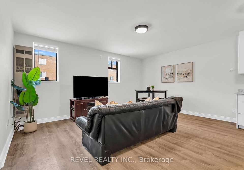 70-first-street-orangeville-ontario-w13658472