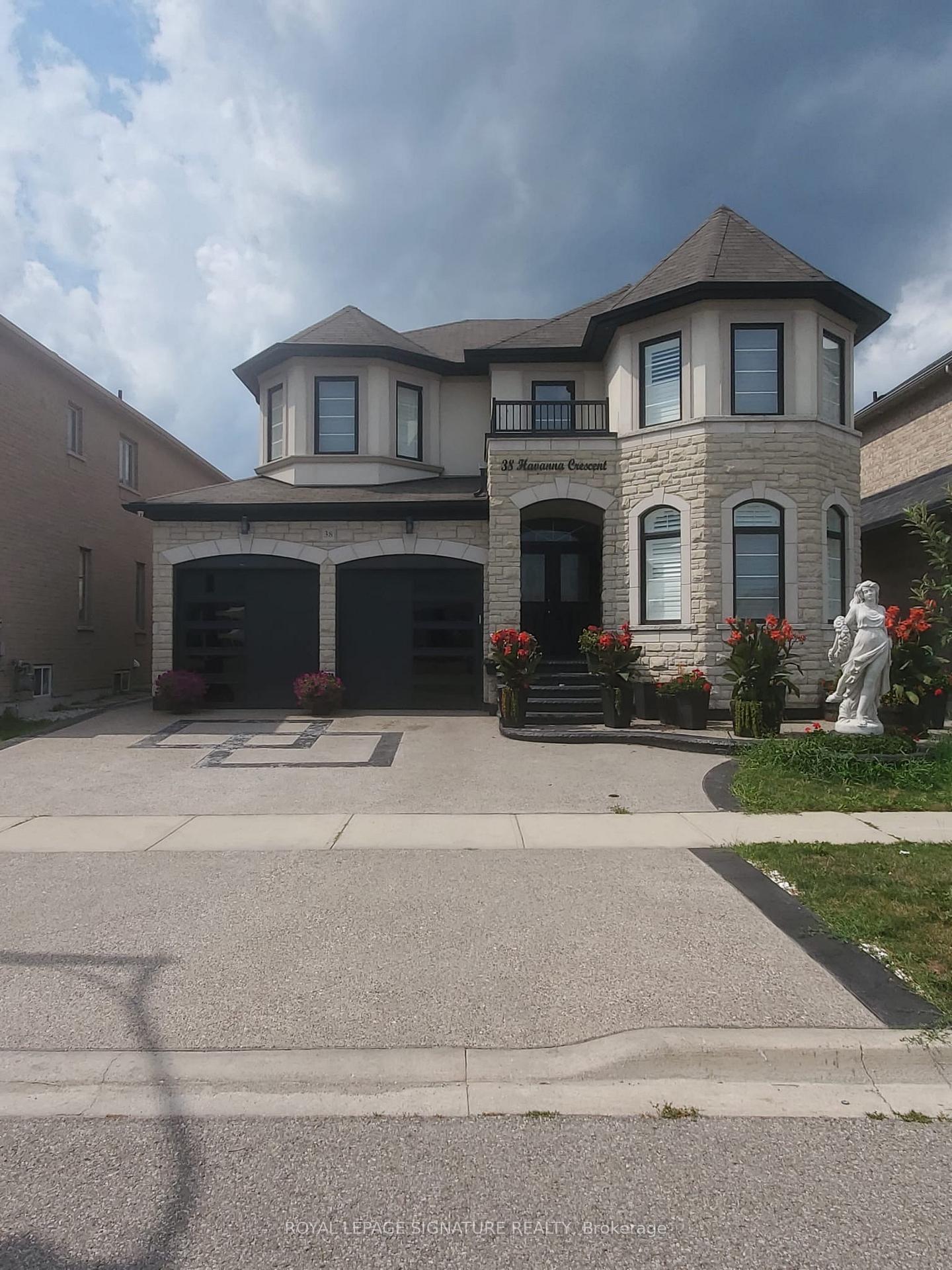 38-havanna-crescent-brampton-ontario-w13658476