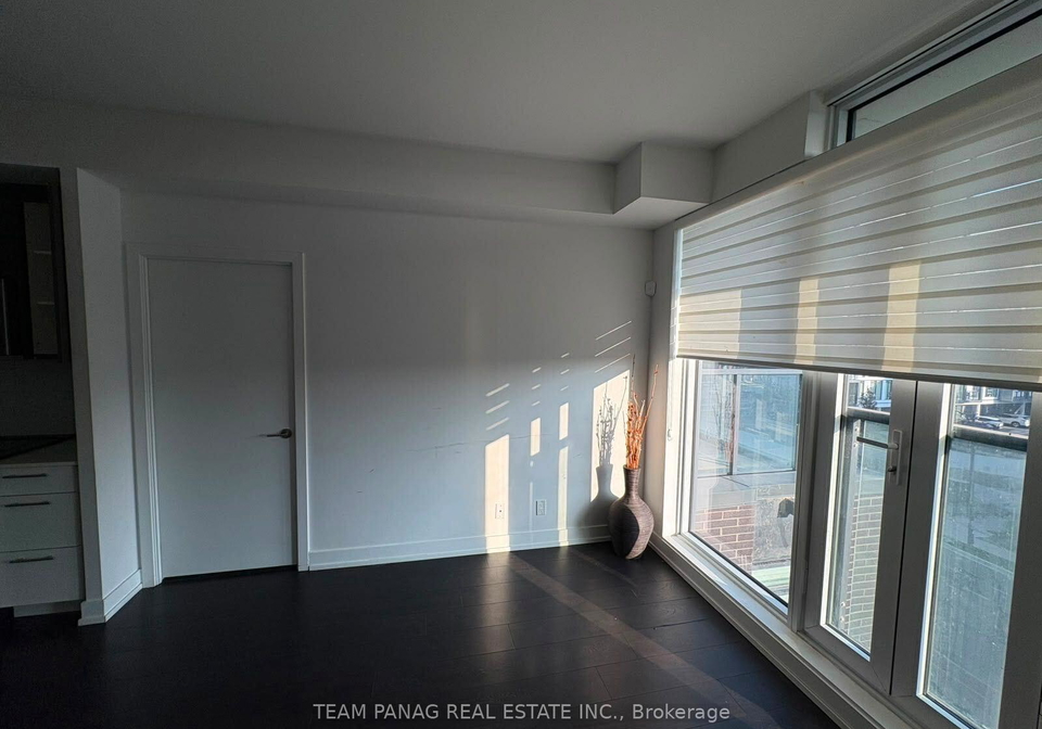 215-veterans-drive-brampton-ontario-w13658596