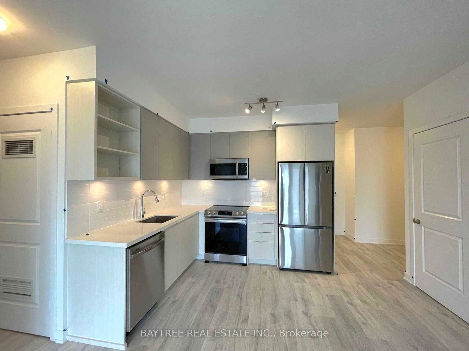 4655-metcalfe-avenue-mississauga-ontario-w13658598