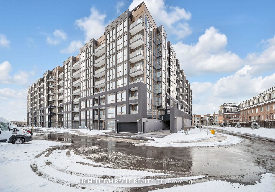 2343-khalsa-gate-oakville-ontario-w13658794