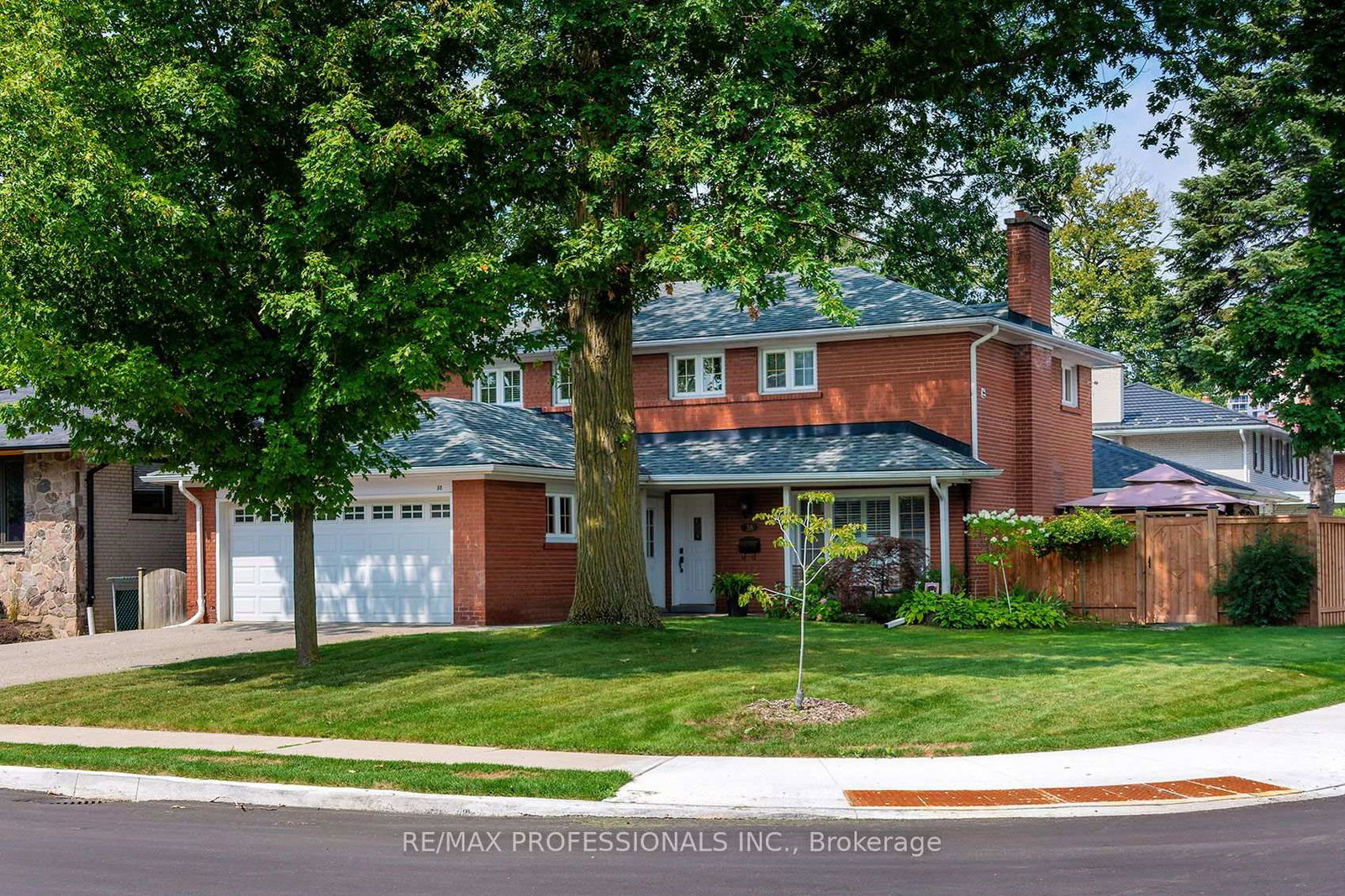 38-boxwood-road-toronto-etobicoke-ontario-w13658818