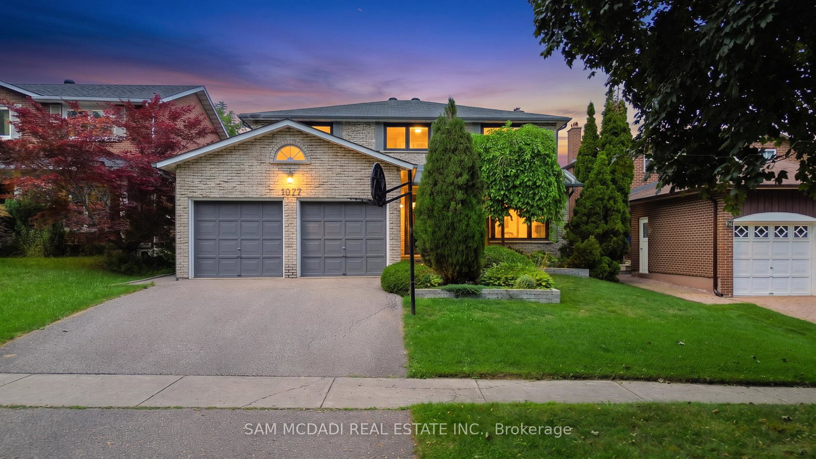 1077-saginaw-crescent-mississauga-ontario-w13658862