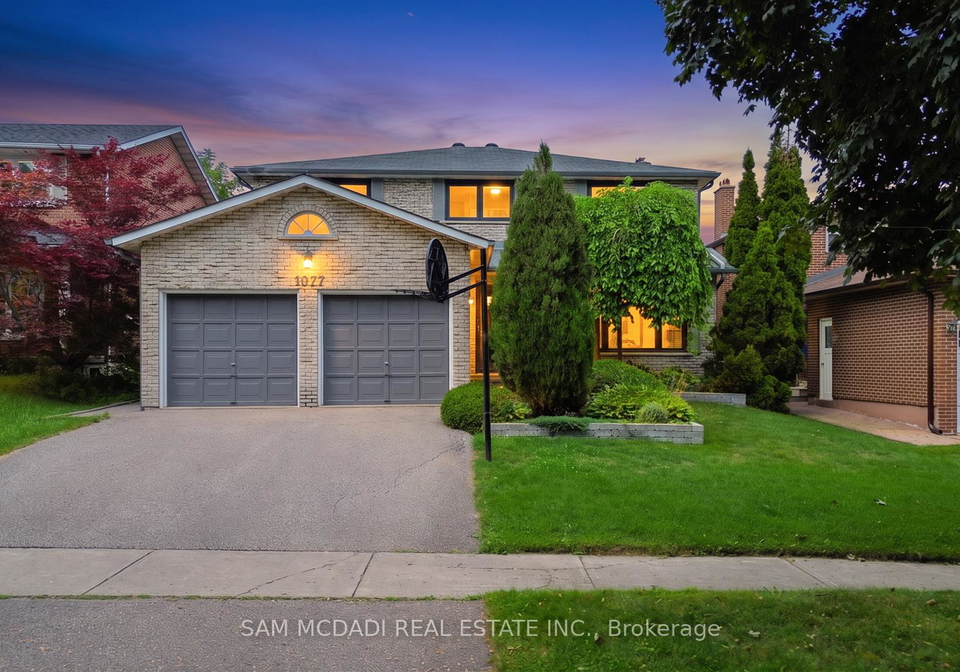 1077-saginaw-crescent-mississauga-ontario-w13658862