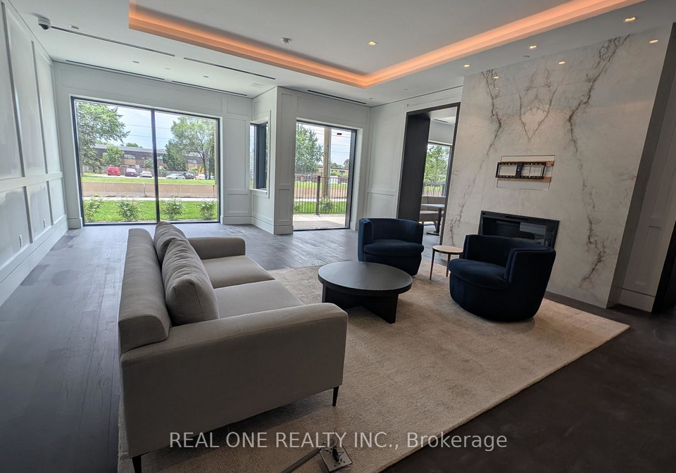4010-eglinton-avenue-w-toronto-etobicoke-ontario-w13658886