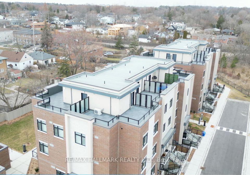 1085-douglas-mccurdy-common-mississauga-ontario-w13658950