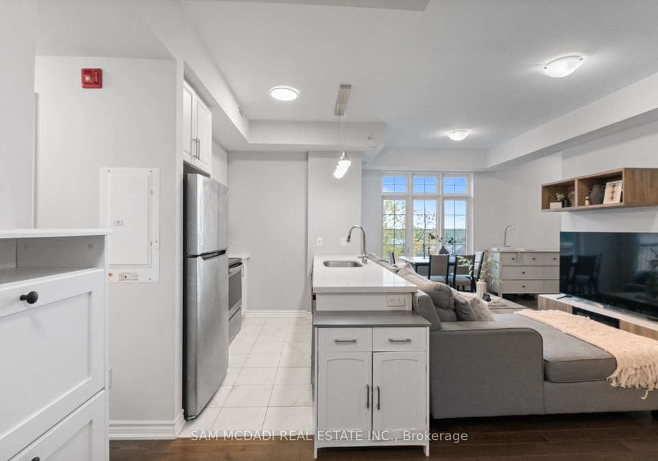 215-broadway-street-mississauga-ontario-w13659000