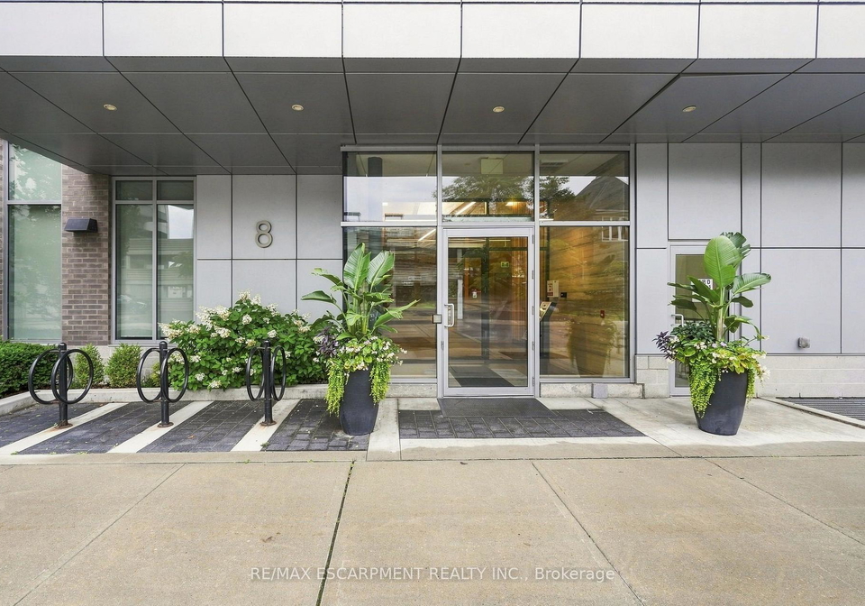 8-ann-street-mississauga-ontario-w13659032
