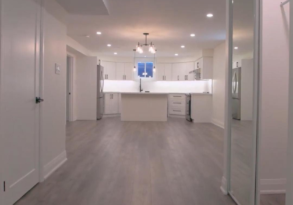 3334-mintwood-circle-oakville-ontario-w13659166