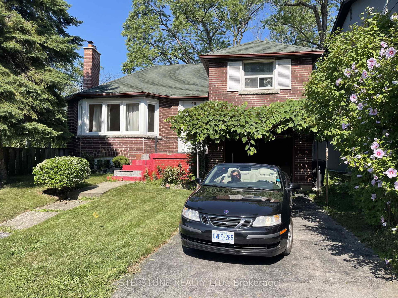 40-glenvalley-drive-s-toronto-north-york-ontario-w13659176
