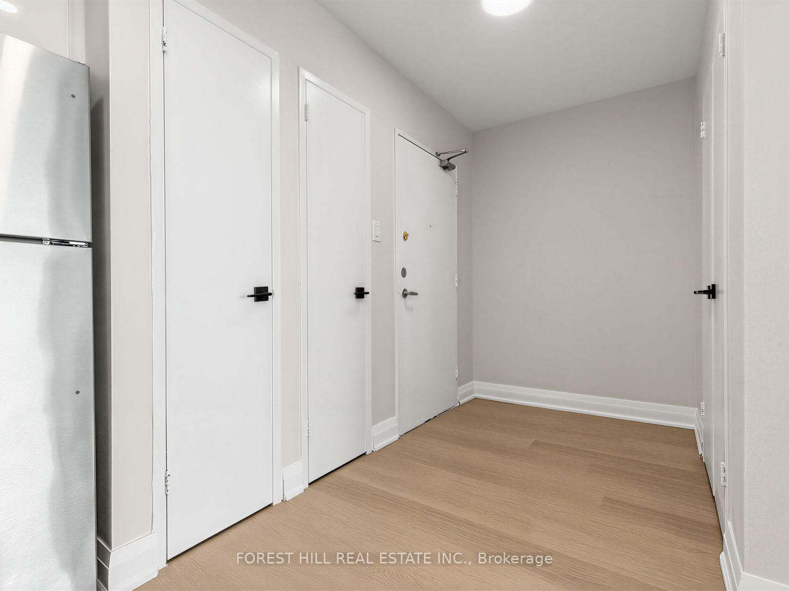141-lyon-court-toronto-north-york-ontario-w13659418