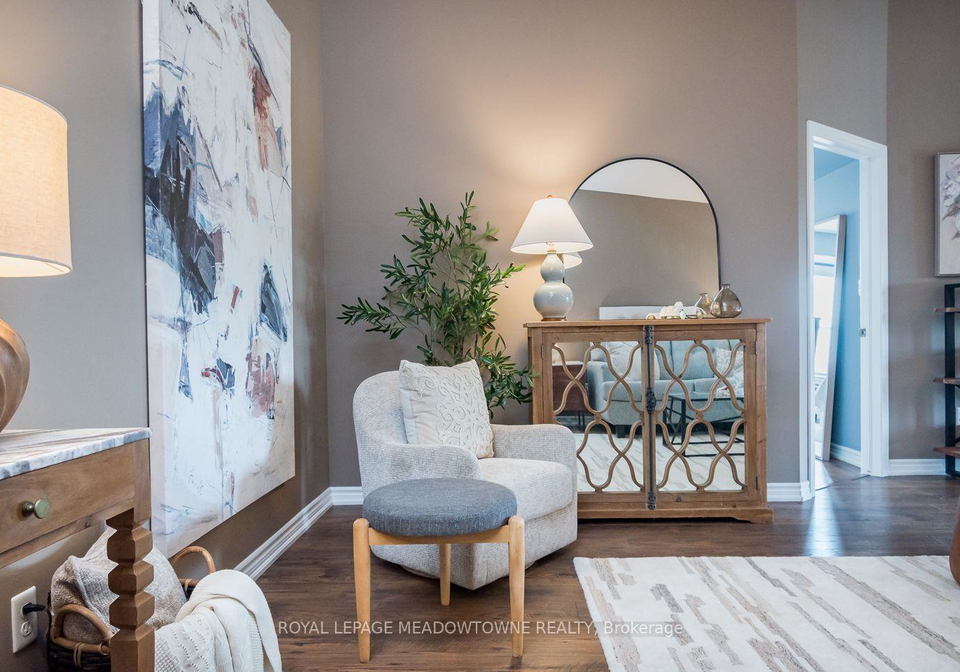 1483-maple-avenue-milton-ontario-w13659444