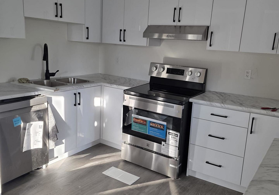 420-winfield-terrace-mississauga-ontario-w13659654