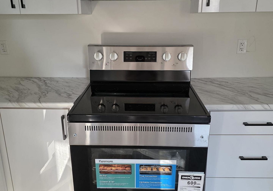 420-winfield-terrace-mississauga-ontario-w13659654
