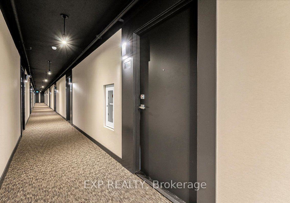 5240-dundas-street-burlington-ontario-w13659674