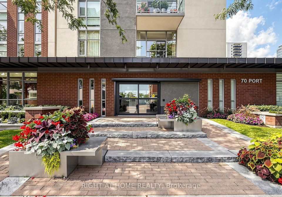 70-port-street-e-mississauga-ontario-w13659704