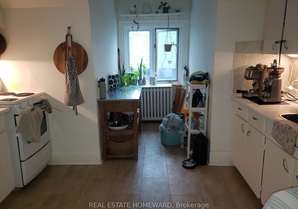 435-parkside-drive-toronto-toronto-ontario-w13659710