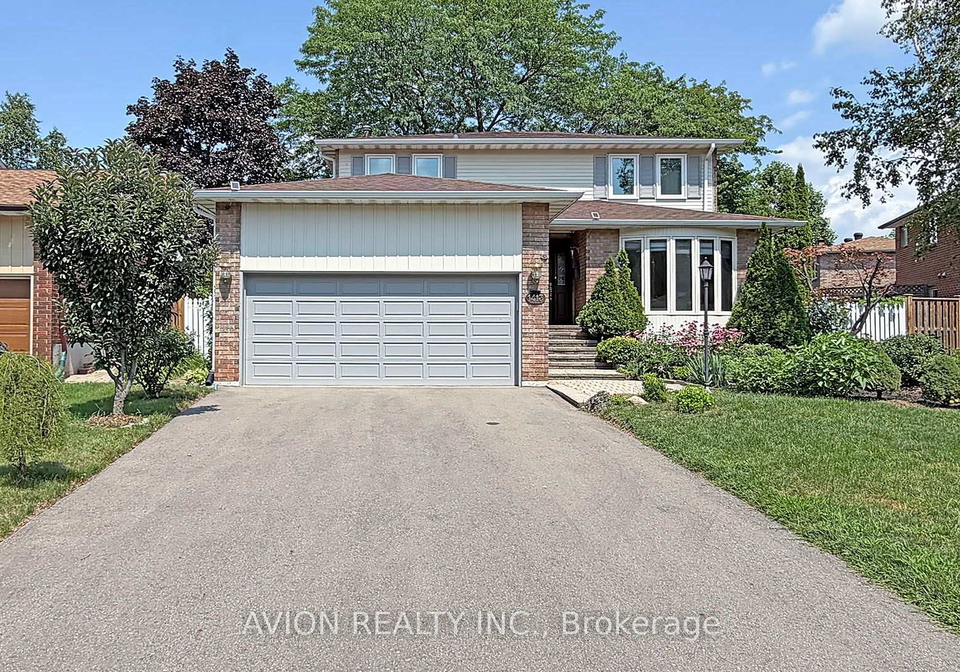 1413-harmsworth-square-oakville-ontario-w13659776