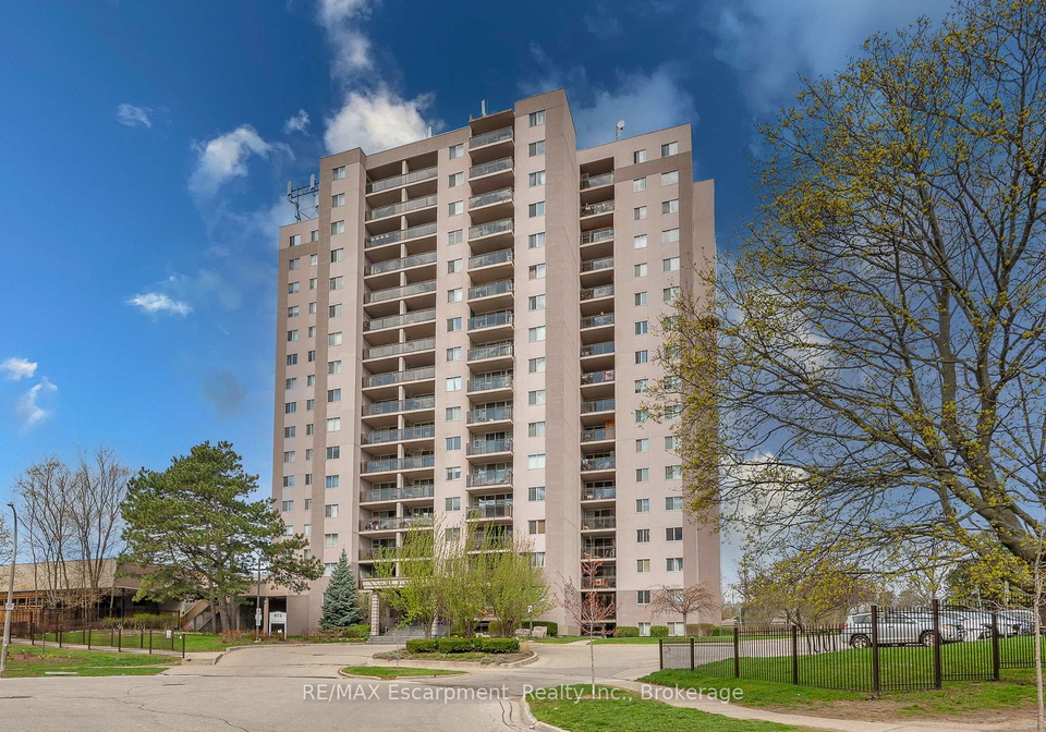 975-warwick-court-burlington-ontario-w13659892