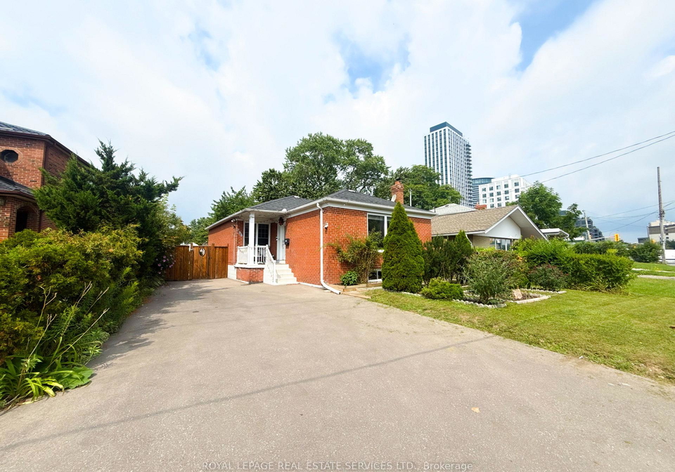 290-the-east-mall-toronto-etobicoke-ontario-w13659922