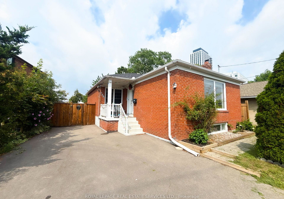 290-the-east-mall-toronto-etobicoke-ontario-w13659922