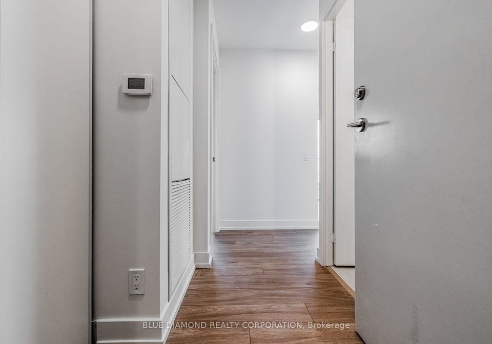 215-veterans-drive-brampton-ontario-w13660022