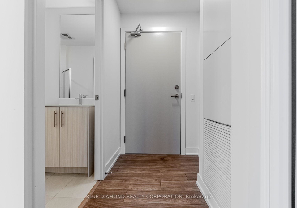 215-veterans-drive-brampton-ontario-w13660022