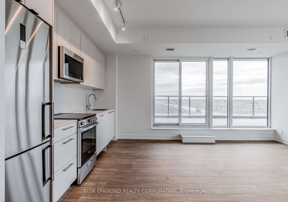 215-veterans-drive-brampton-ontario-w13660022