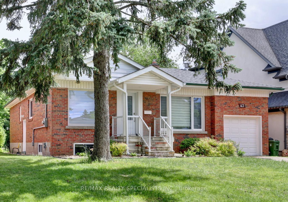 43-firwood-lower-crescent-toronto-etobicoke-ontario-w13660042
