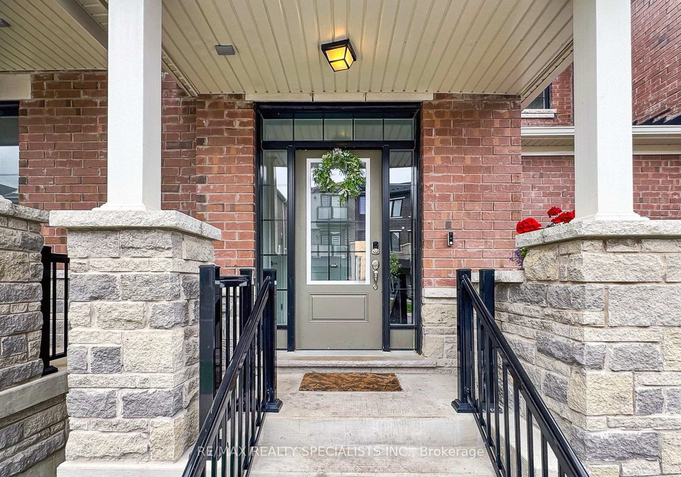 42-keppel-circle-brampton-ontario-w13660120