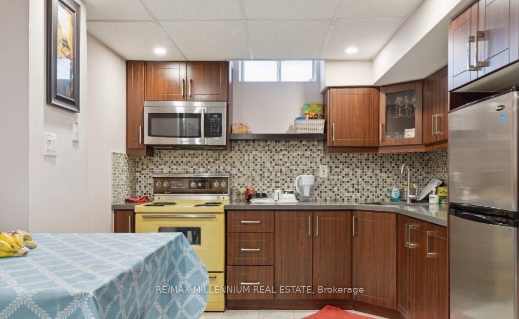 5687-goldenbrook-drive-mississauga-ontario-w13660160