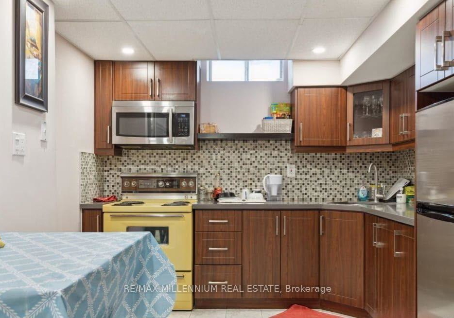 5687-goldenbrook-drive-mississauga-ontario-w13660160