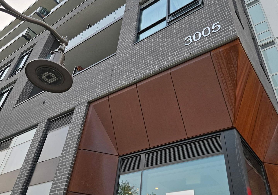 3005-pine-glen-road-oakville-ontario-w13660226