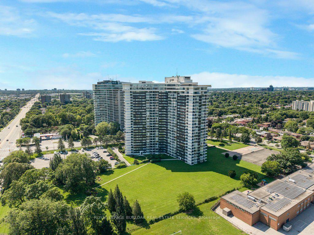 1333-bloor-street-mississauga-ontario-w13660240