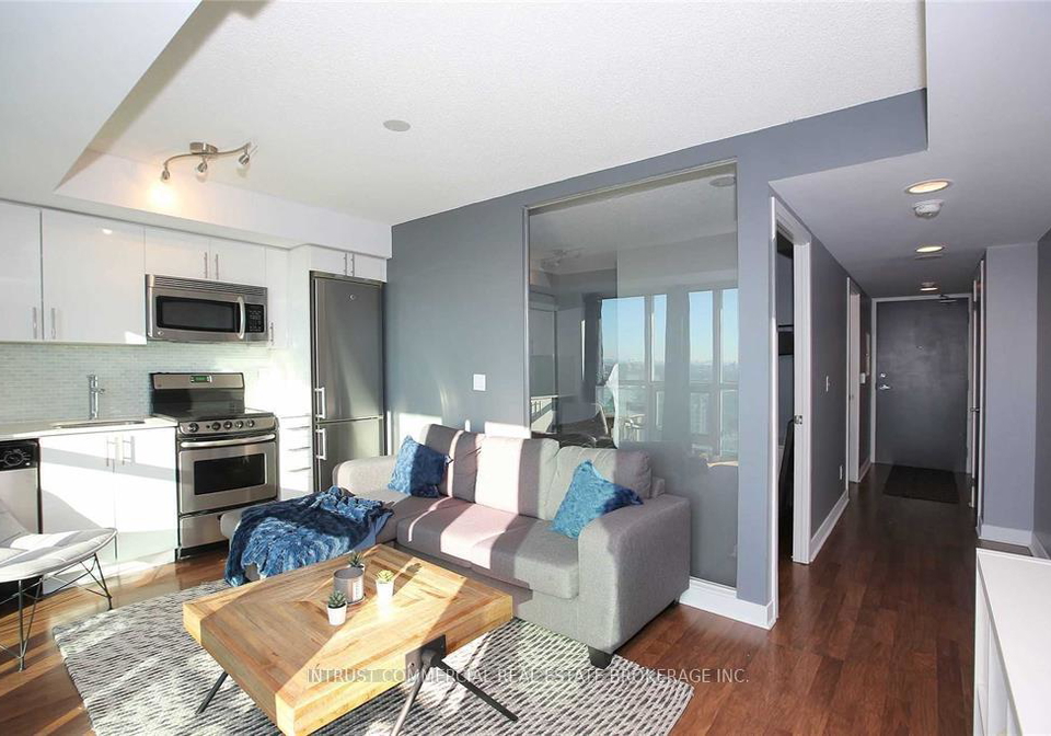 155-legion-road-n-toronto-etobicoke-ontario-w13660288
