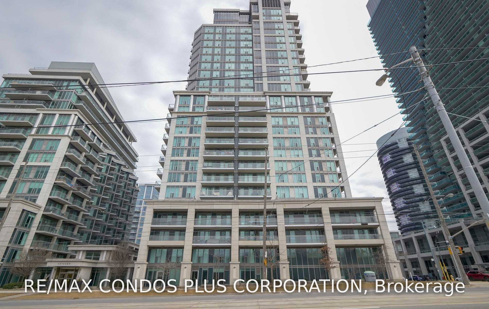 2121-lakeshore-boulevard-w-toronto-etobicoke-ontario-w13660454
