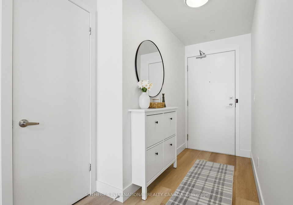 5230-dundas-street-burlington-ontario-w13660902