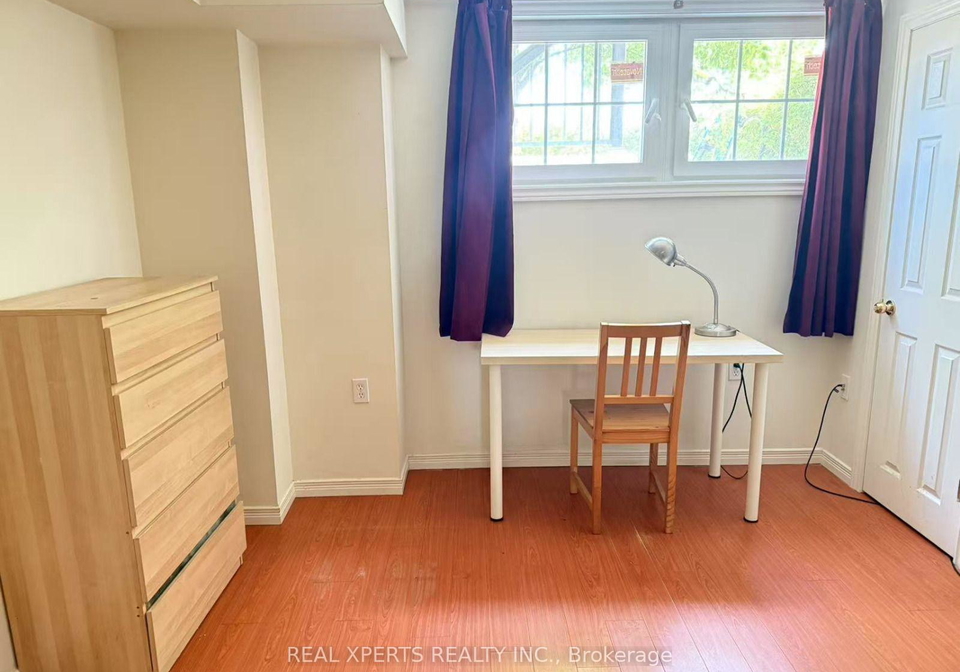 402-cook-road-toronto-york-ontario-w13661184