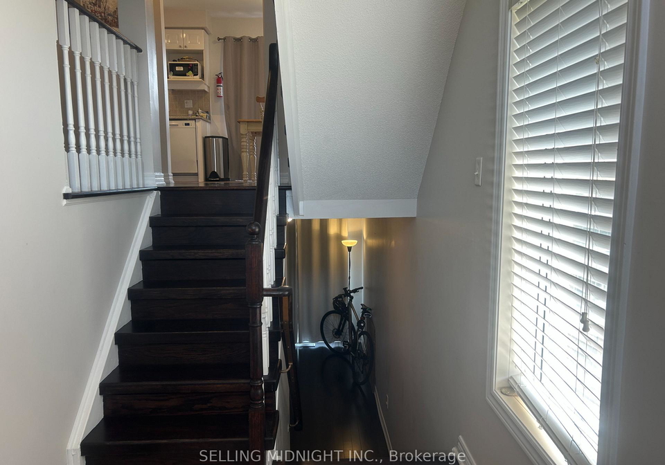 2413-ravinebrook-crescent-oakville-ontario-w13661194