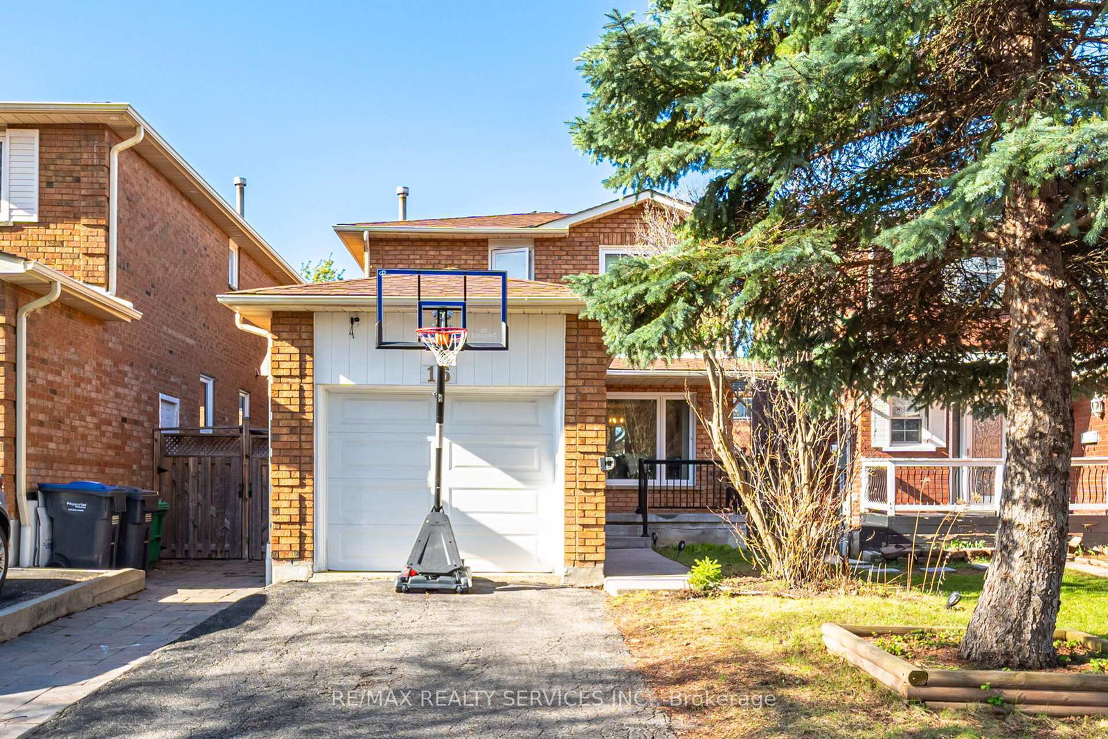 16-langholm-court-brampton-ontario-w13661248