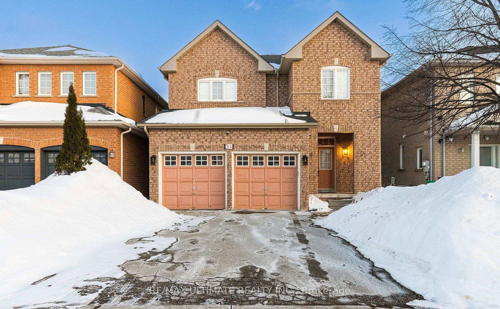 21-sewells-basement-lane-brampton-ontario-w13661278