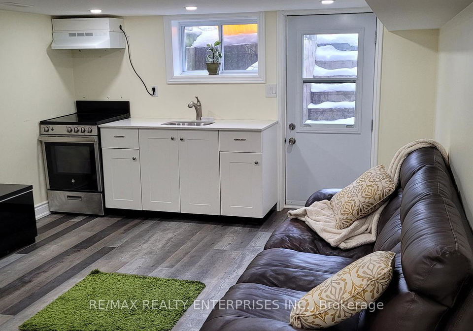65a-chambers-avenue-toronto-toronto-ontario-w13661294