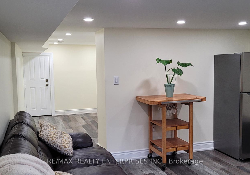 65a-chambers-avenue-toronto-toronto-ontario-w13661294