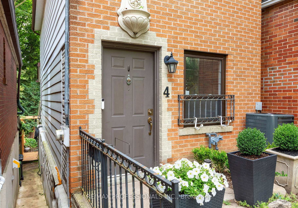 4-runnymede-road-toronto-toronto-ontario-w13661398