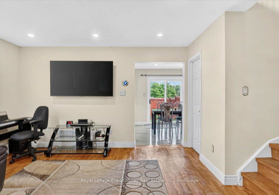 43-coppermill-drive-brampton-ontario-w13661460