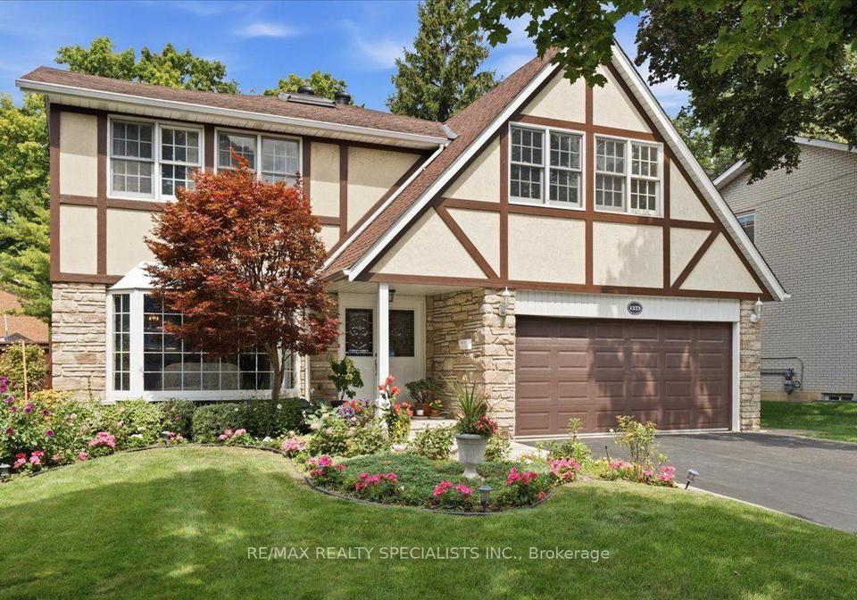 1273-winding-trail-mississauga-ontario-w13661482