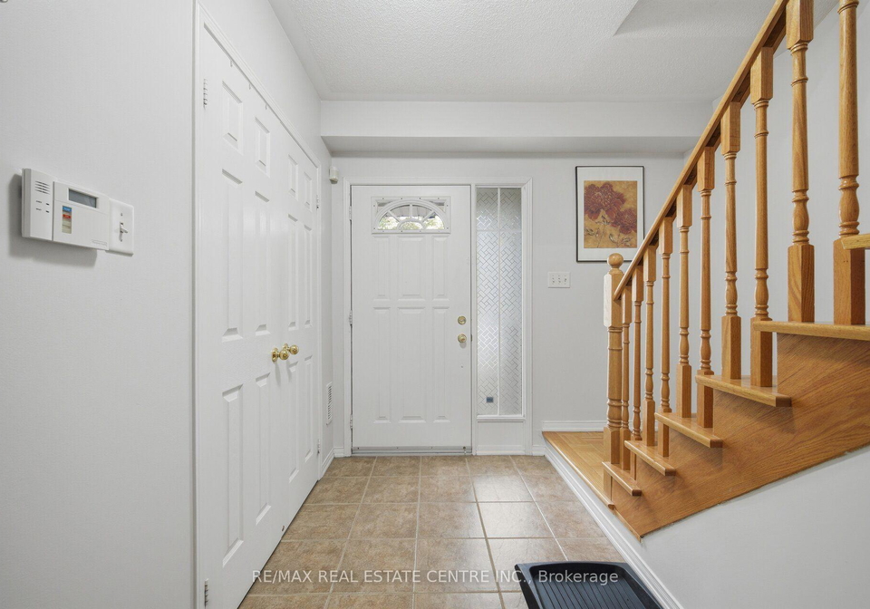 375-cook-road-toronto-york-ontario-w13661692